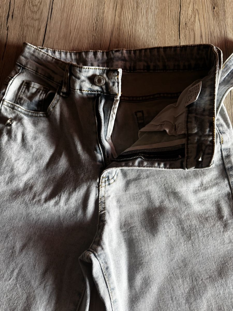 Jeans: Jeans taille haute ,taille S. – Usato da La Chaux de fonds venduto da car_f9yg 3