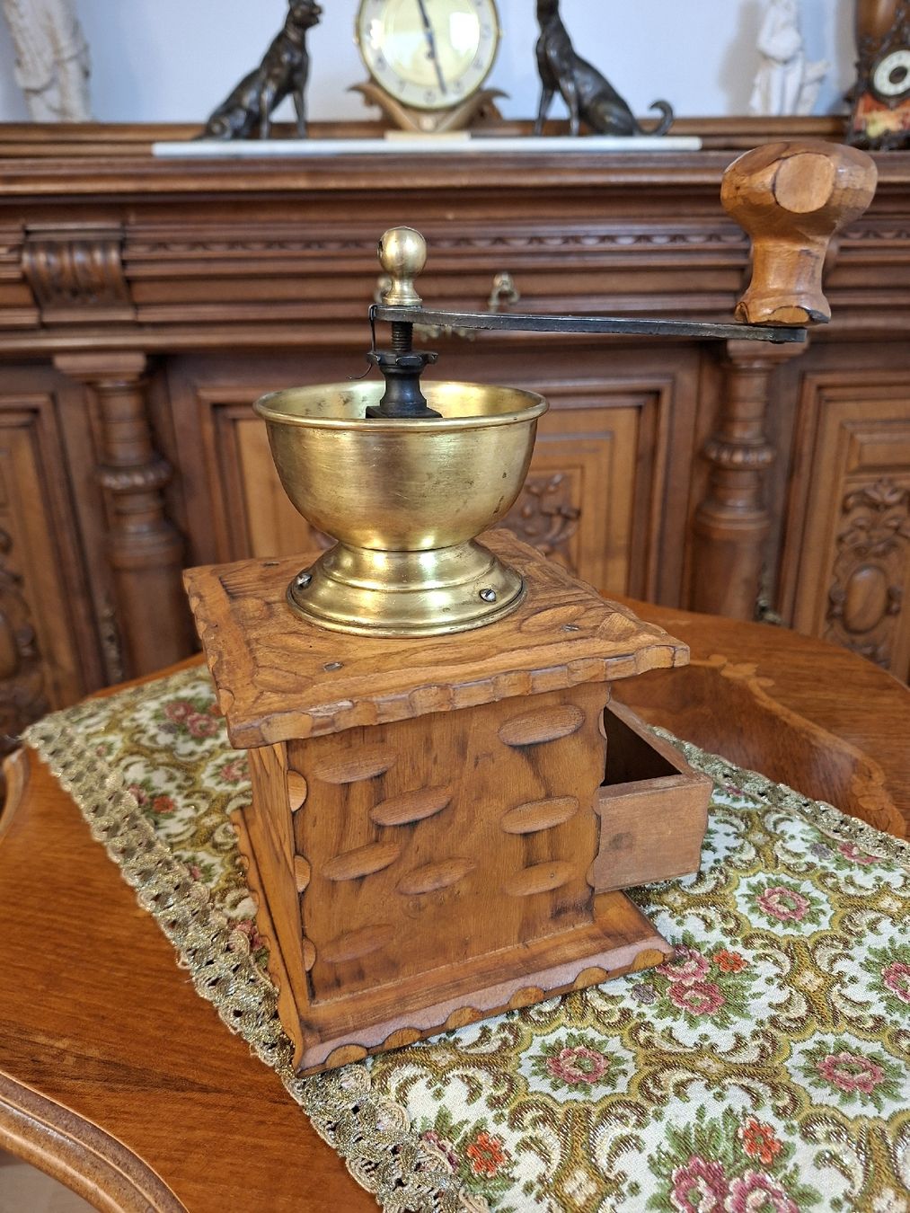 Küchengeräte: Antike Kaffeemühle Holz Messing  – Gebraucht aus Steffisburg von ZeitReise_ 4
