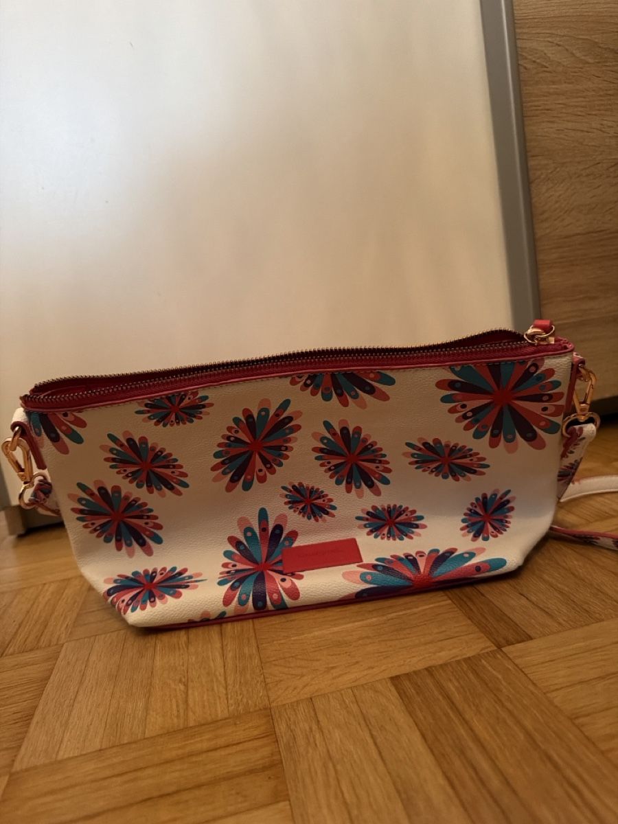 Desigual Borse da donna: Sac à main Desigual – Usato da Châtelaine venduto da Diogo.138 1