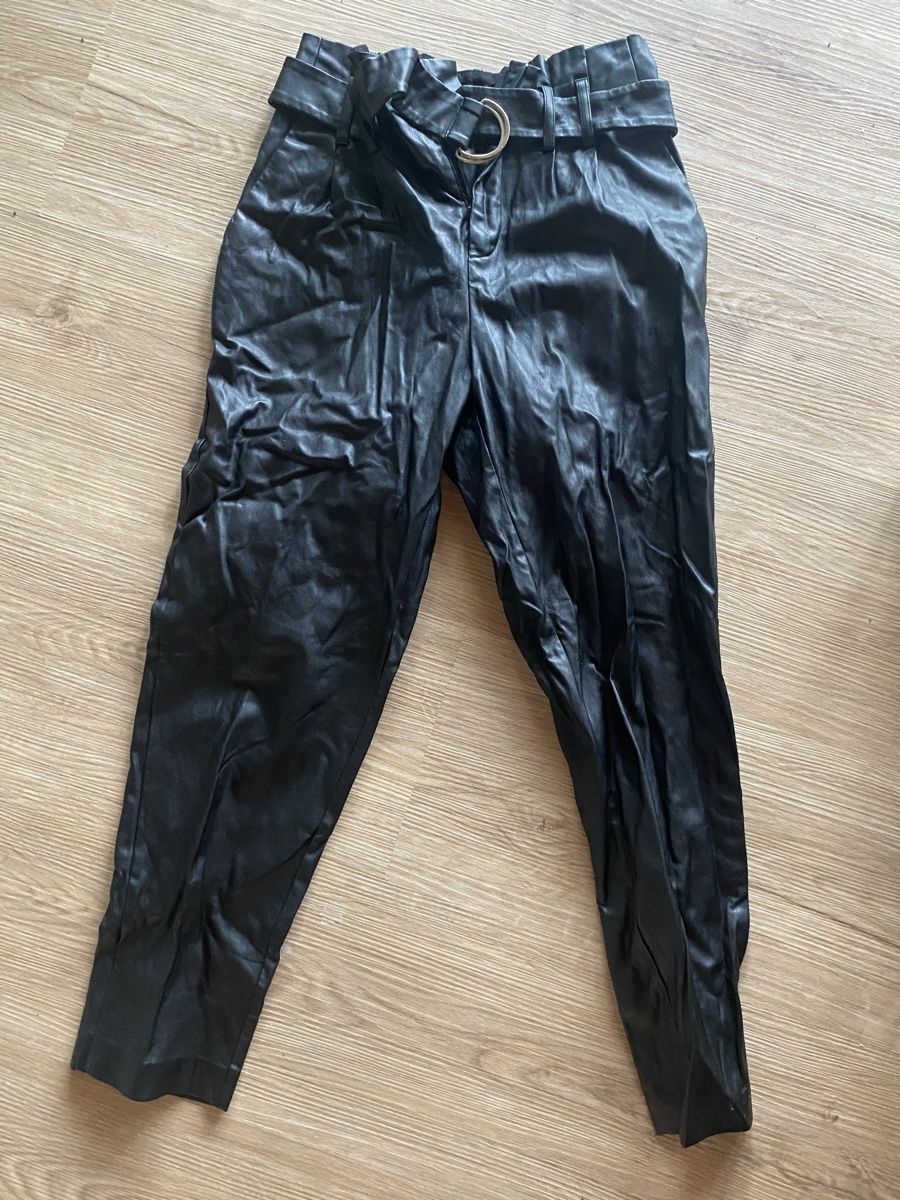 Pantaloni: Misu Lederhose schwarz Groesse 36 neu – Nuovo (secondo la descrizione) da Steckborn venduto da Amandabraun96