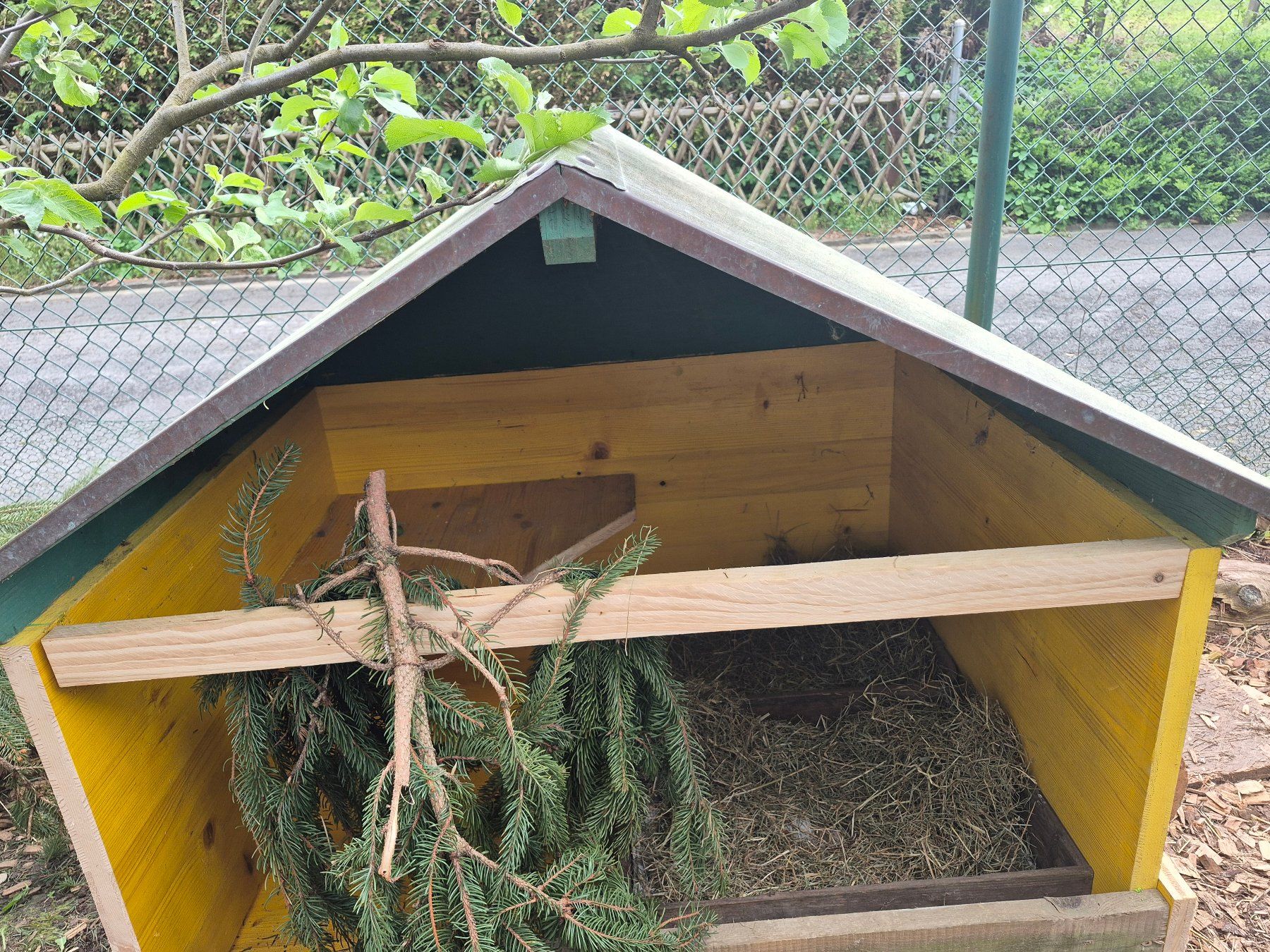 Gabbie, trasporto & Sicurezza: Kupferdach für Tierstall oder sonstigen Schutz – Usato da obfelden venduto da nager02