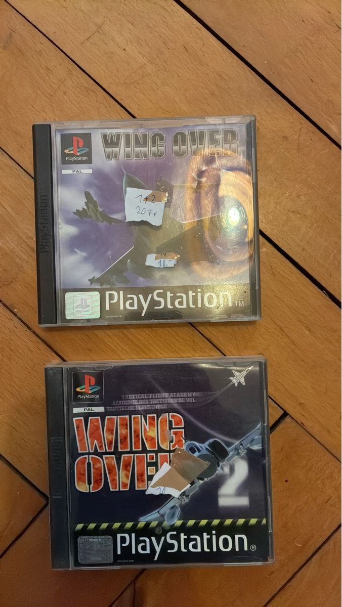 Sony Giochi: Wing Over 1 und 2 PlayStation 1 – Usato da Zürich venduto da ani_8jg5