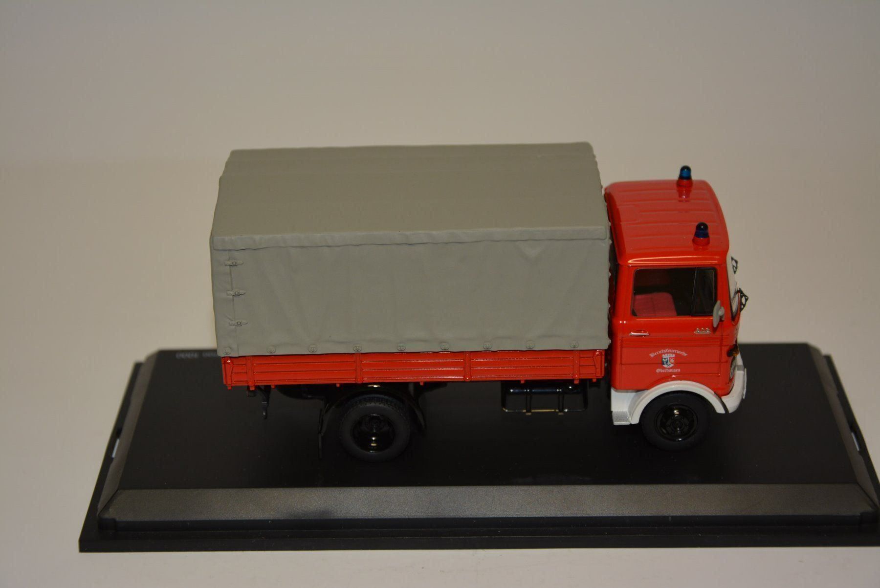 Mercedes-Benz Modellini d'auto: Mercedes-Benz LP 608 Pritsche/Plane 1:43 – Nuovo e nell'imballaggio originale da Goldach venduto da Feivel9 5