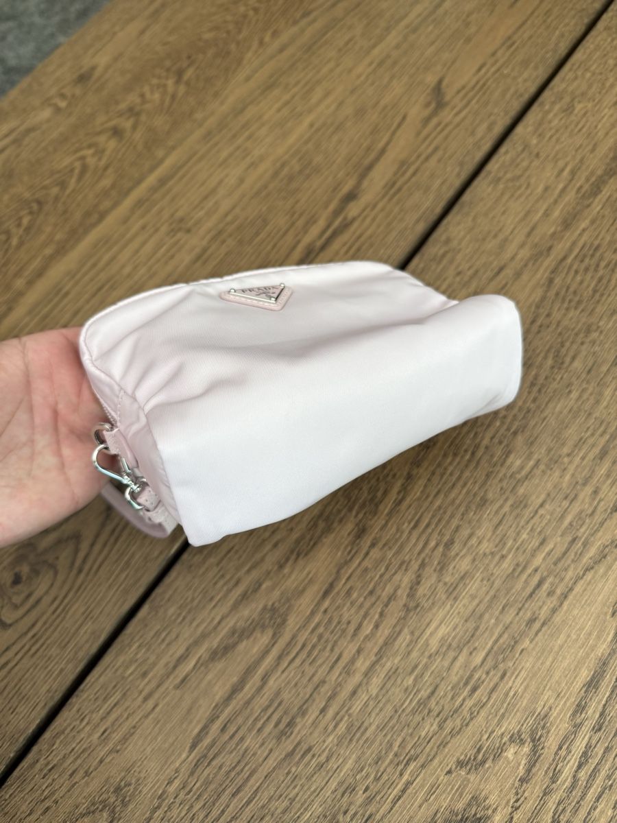 Prada Sacs femmes: Prada Nylon Pochette – Neuf (Voir description) à Genève par luc_5q8p 3