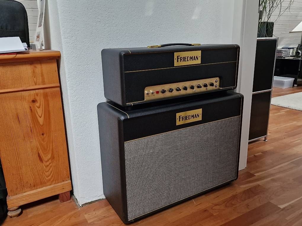 Amplificatori: Friedman Smallbox mit 2x12 Cabinet – Usato da Russikon venduto da SchenkB