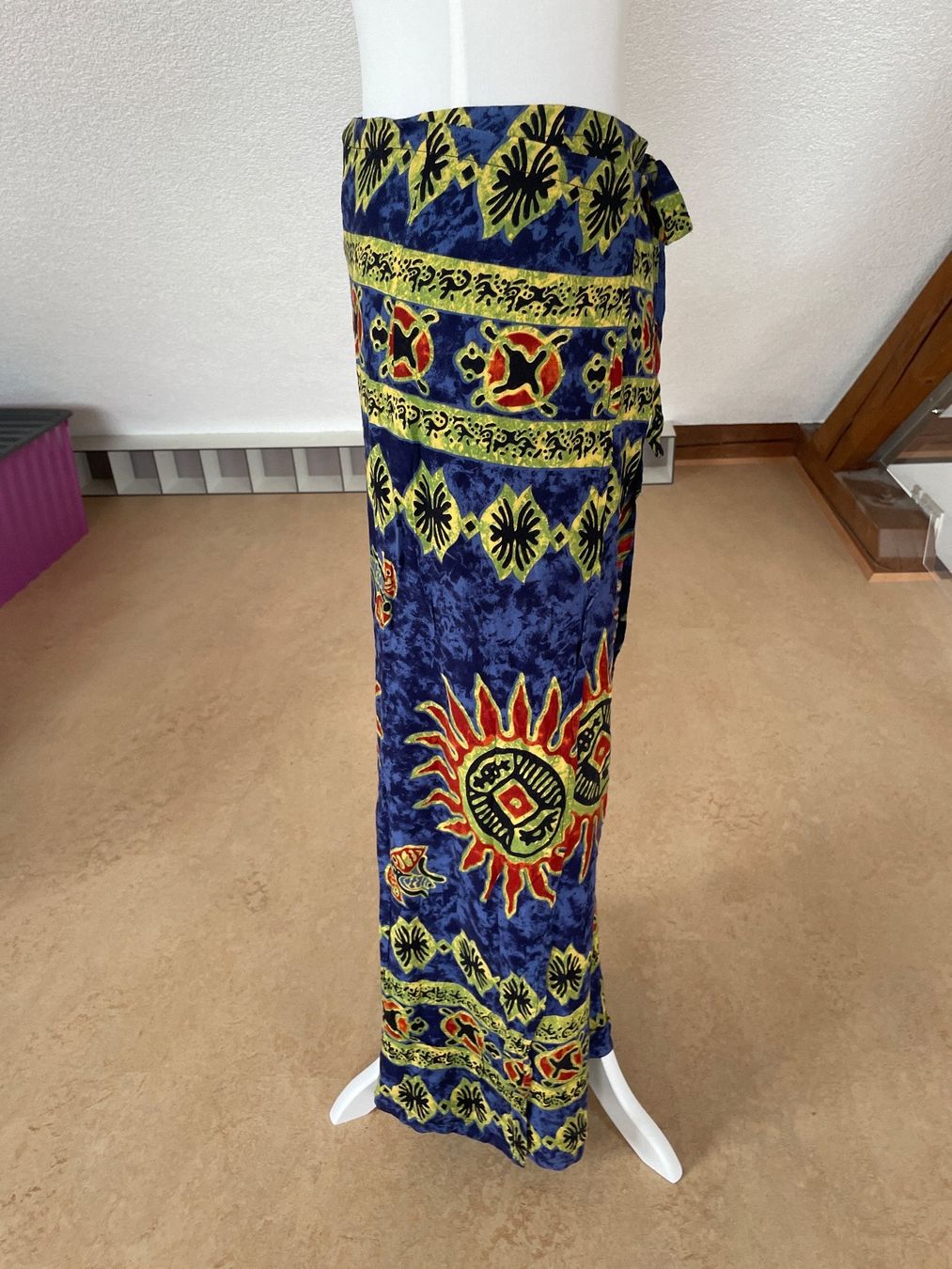 Pantaloni: Batik Wickelhose ca. Gr. S/M – Usato da Klingnau venduto da vollmond36 1
