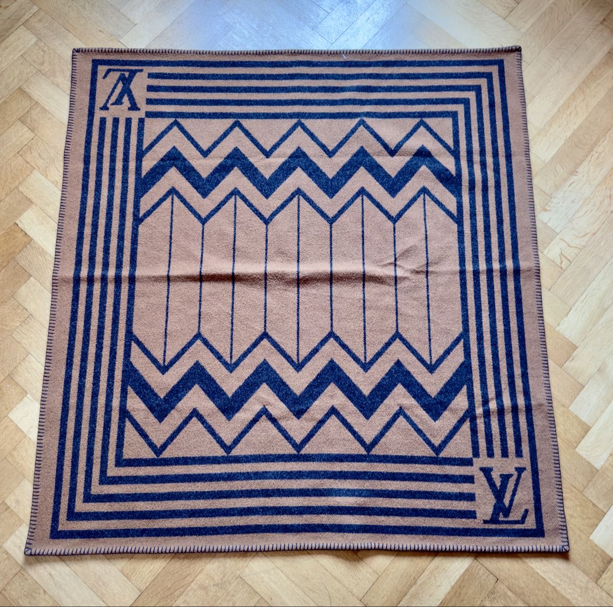 Louis Vuitton Foulard & Sciarpe: Plaid Karakoram Camel Louis Vuitton – Nuovo (secondo la descrizione) da Zürich venduto da andrea71388 2