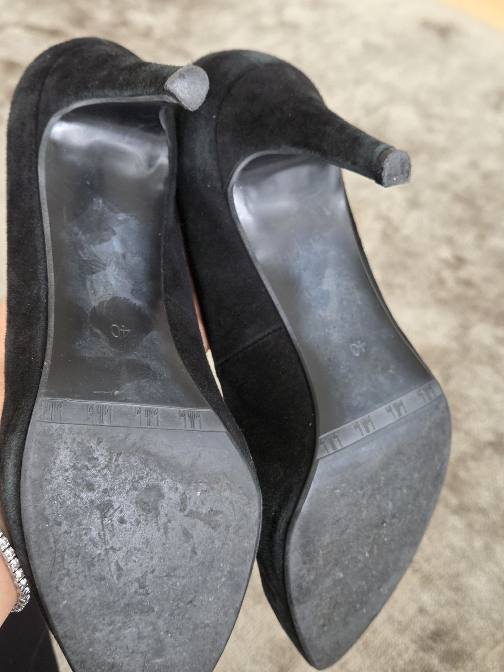 Scarpe da donna: Leder Pumps schwarz Velourleder – Usato da Zürich venduto da lejale01 2