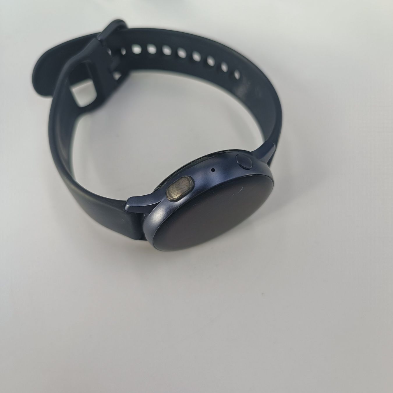 Samsung Smartwatch: Samsung Galaxy Watch active 2 – Défectueux à Schlieren par 2nd-Life 4
