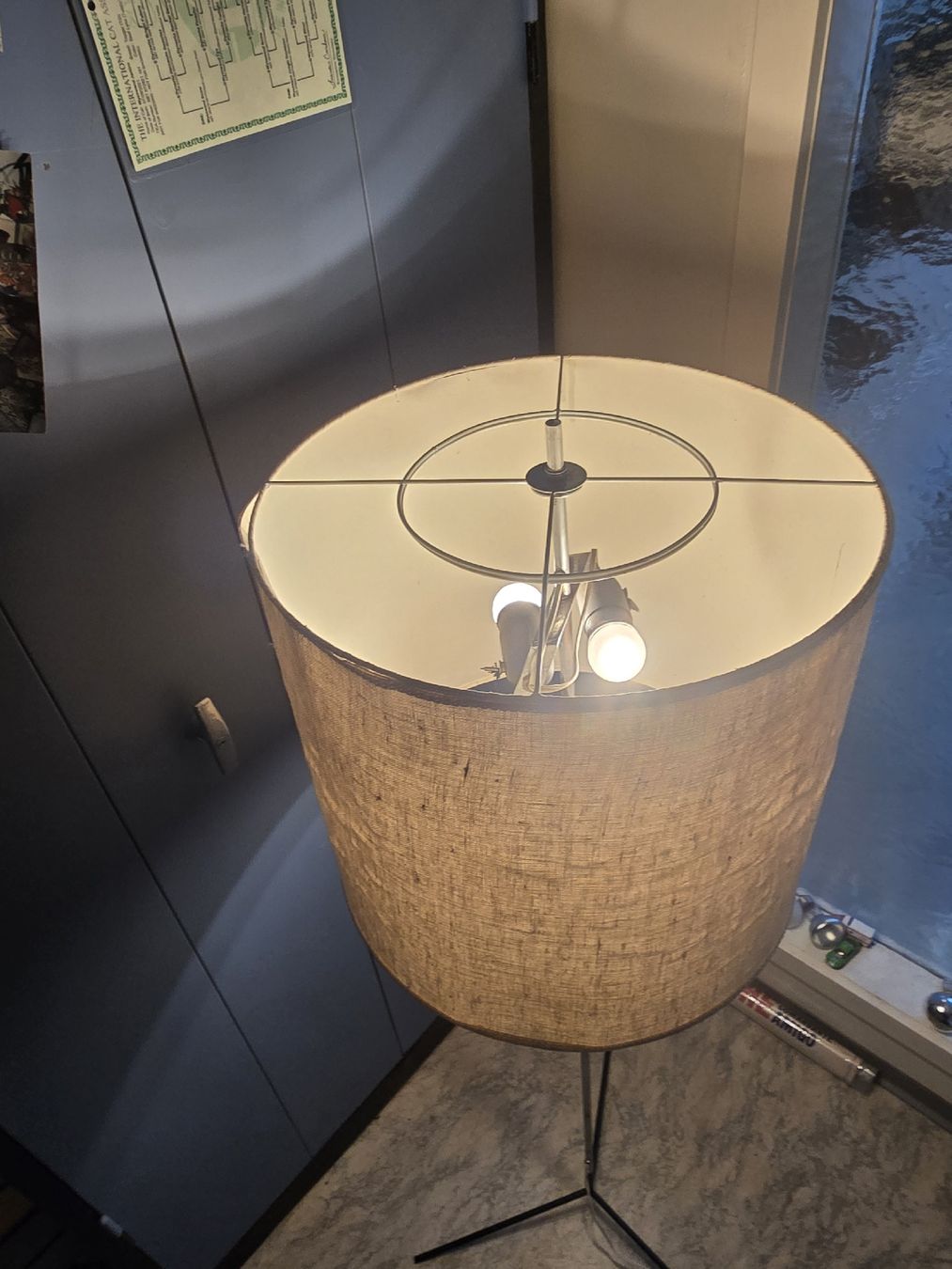 Lampade: Tolle Vintage Stehlampe – Usato da Biel/Bienne venduto da alexriveros2 7