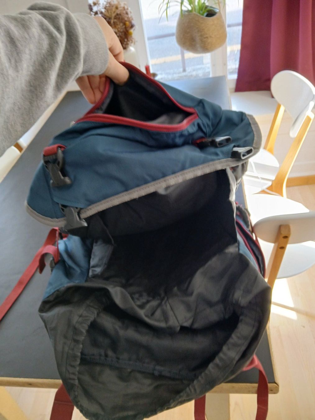 Zaini: Ski/ Snowboard Rucksack – Usato da Horgen venduto da ara_ll9s 3
