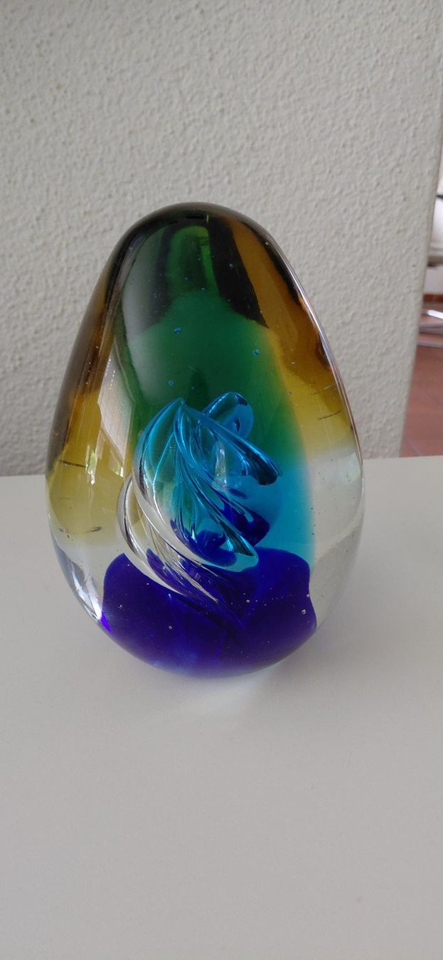 Alle Dekorationen: Bunte Glasdeko-Ei-Figur, 15cm – Gebraucht aus Adliswil von bet_h6bv