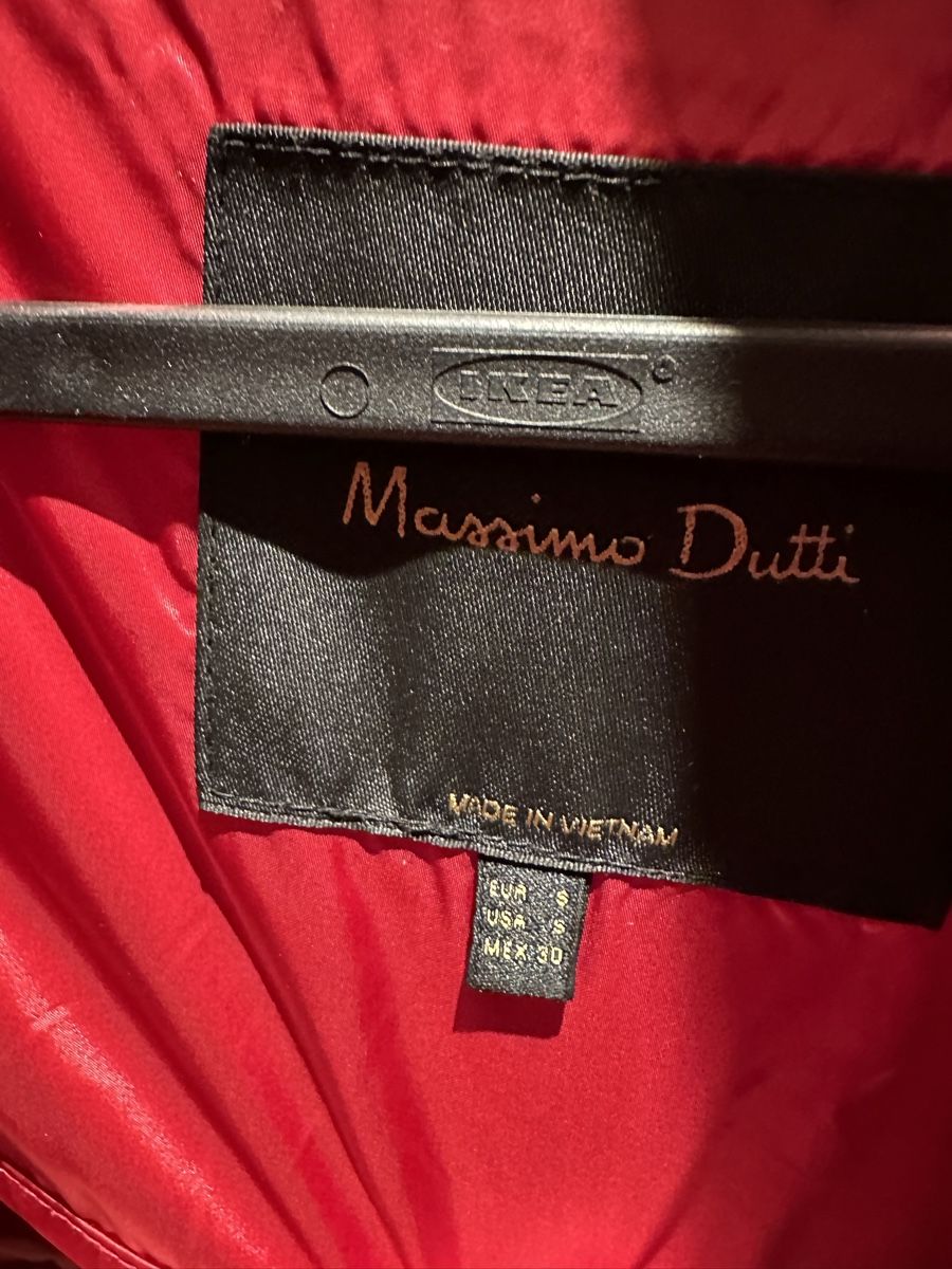 Massimo Dutti Giacche: Massimo Dutti / Dünne Daunenjacke – Nuovo (secondo la descrizione) da Herrliberg venduto da mykee5 1
