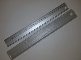 Massstab 30 cm aus Aluminium / NEU