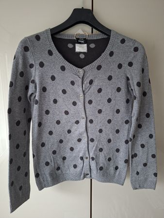 Strickjacke in Grösse 158-164