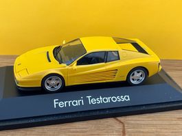 Ferrari Testarossa von Herpa in 1/43