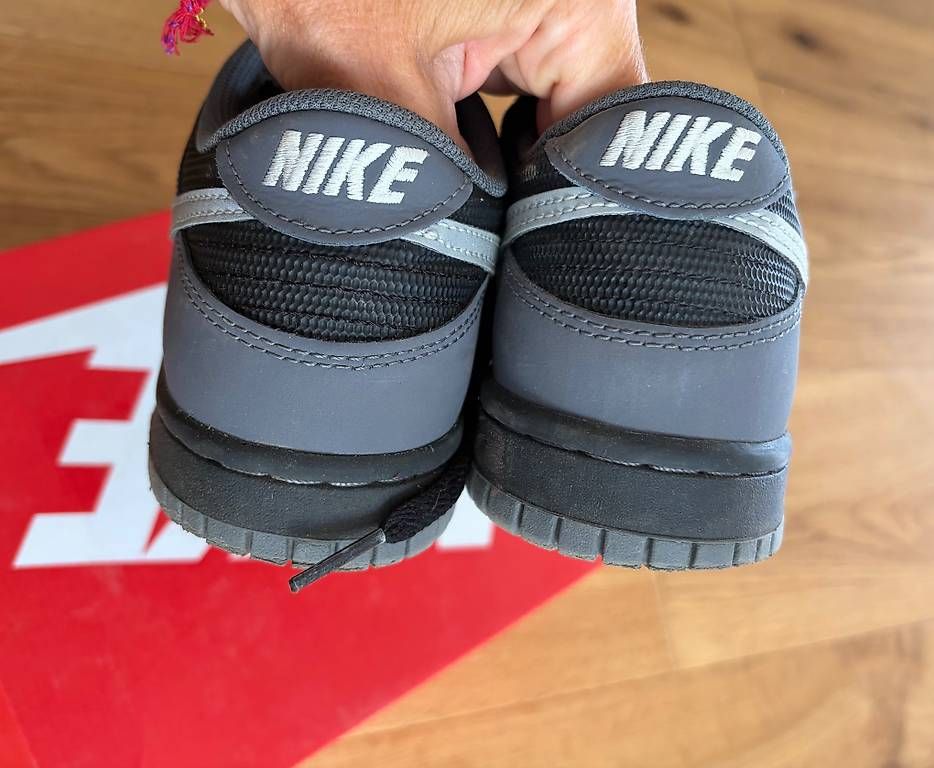 Scarpe da donna: Nike Sneakers Gr. 37.5 – Usato da Oberwil BL venduto da Yara015 2