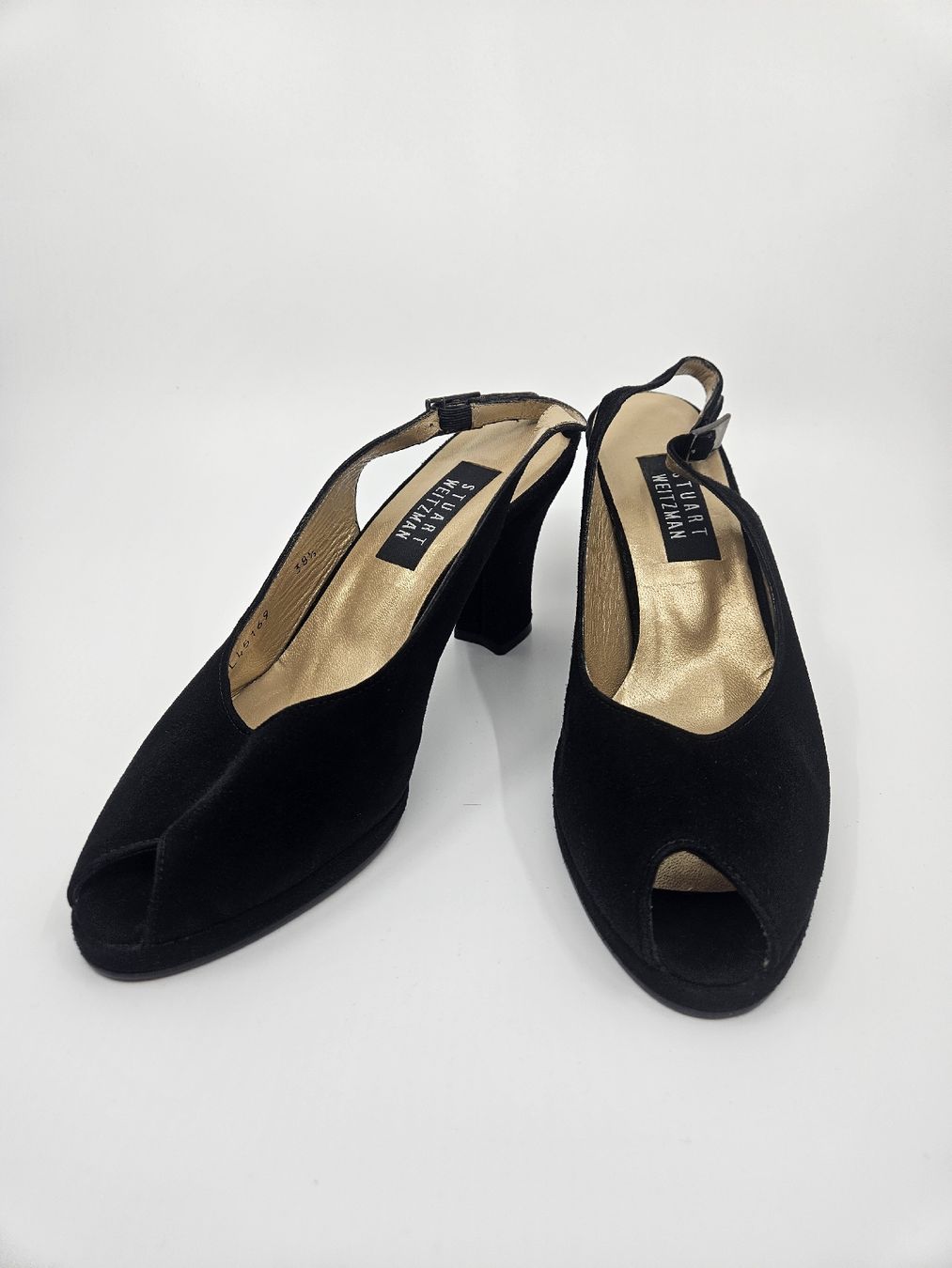 Stuart Weitzman Damenschuhe: Stuart Weitzman Slingback Pumps – Neu (gemäss Beschreibung) aus Zürich von lindaline