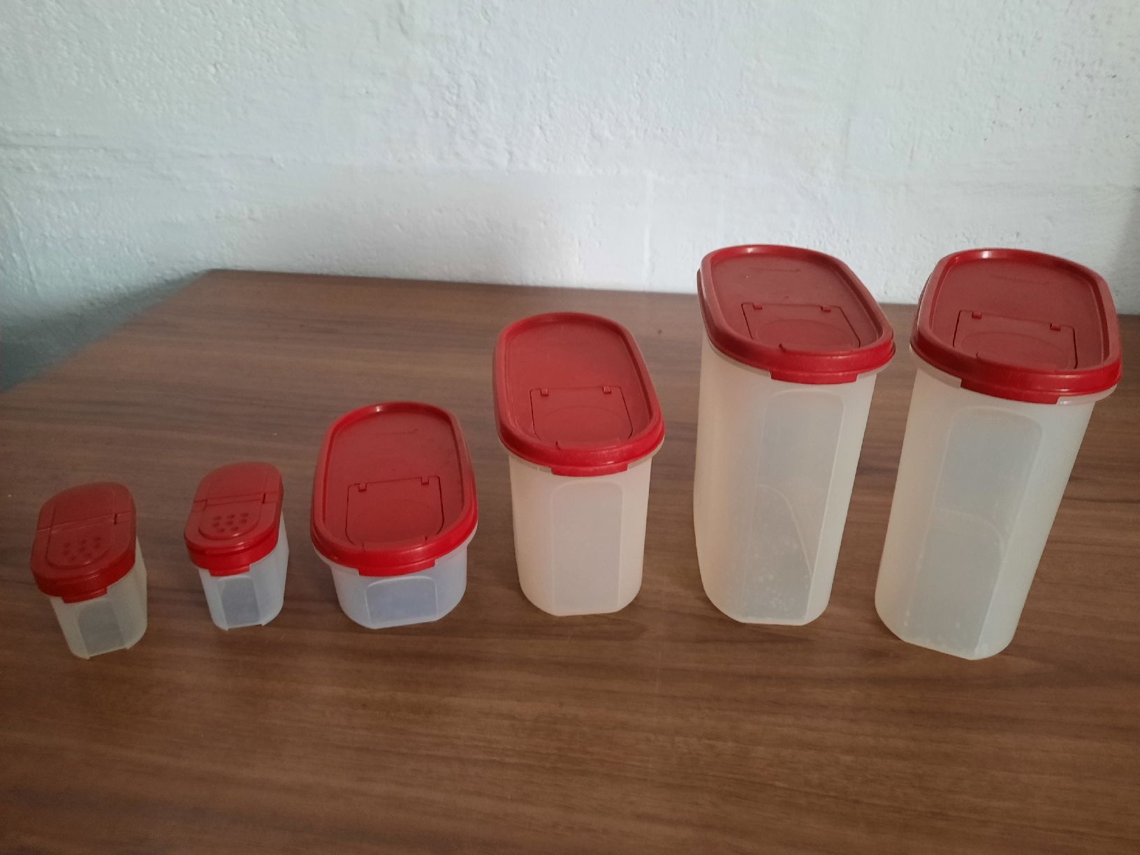 Tupperware Behälter & Ähnliches: Tupperware – Gebraucht aus Kollbrunn von smart777