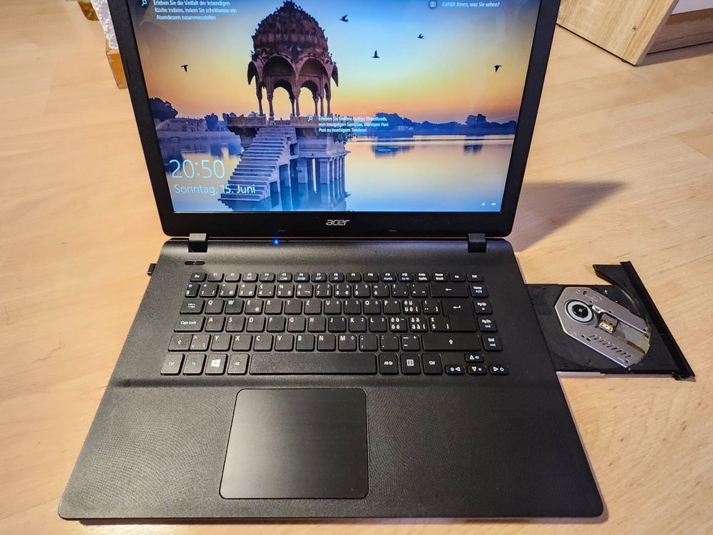 Aspire Notebooks: ACER Aspire ES1, Celeron 2-core, 4GB, 1TB SSD, DVD-Laufwerk – Gebraucht aus Brig von Mike69 1