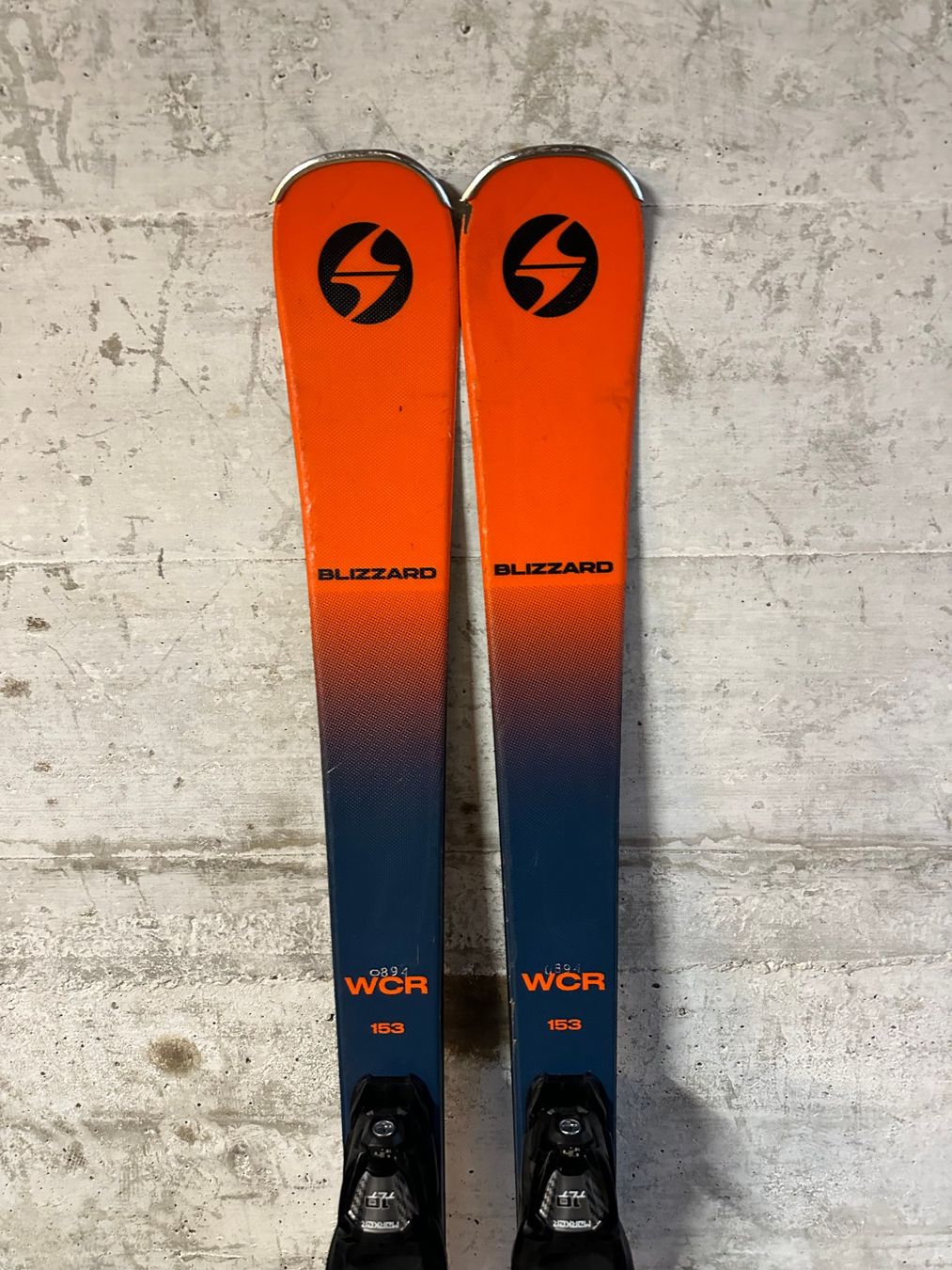 Blizzard Skis: Blizzard WCR Ski 153CM 2023 – Gebraucht aus Emmenbrücke von karkarkar 1