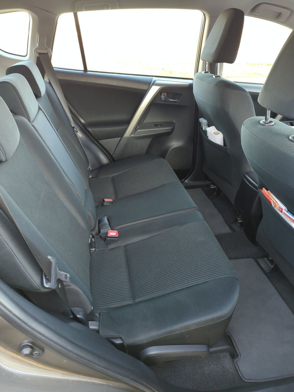 Toyota Autos: Toyota RAV4 2.0 4WD – Gebraucht aus Lyss von Dindi02 5