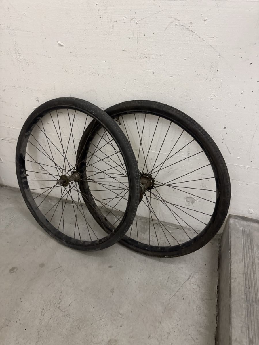 Pezzi di ricambio: Velo-Rad-Satz Militärvelo – Usato da Zürich venduto da mah_zb5t