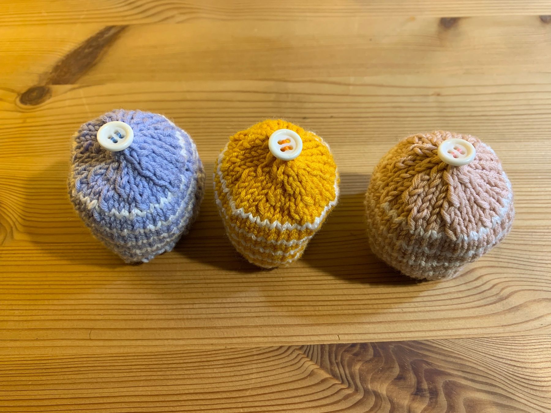 Tutte le decorazioni: Eiermützchen – Nuovo e nell'imballaggio originale da Taegerig venduto da kat_t8hk
