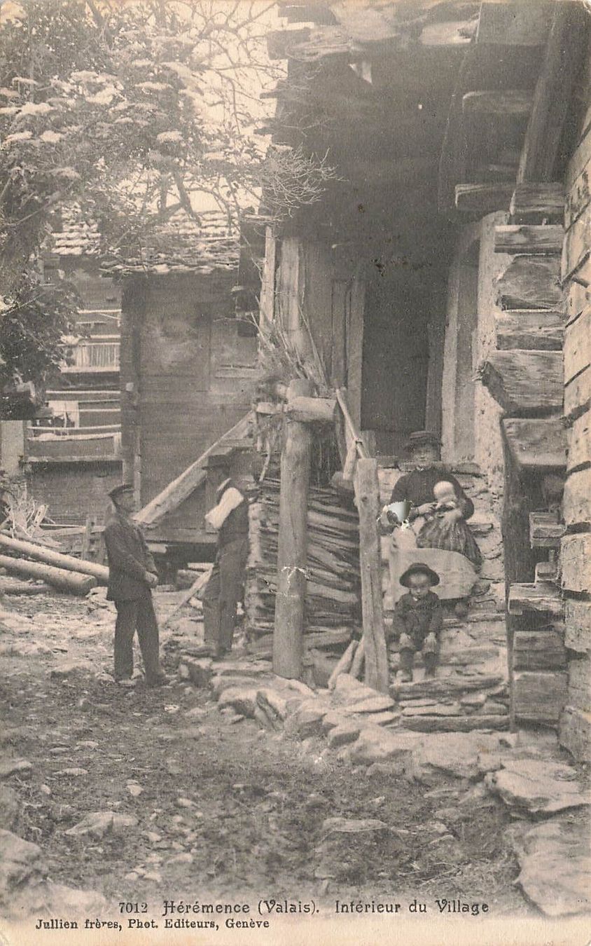 Cartoline postali: Heremence Valais piccolo foro – Usato da Biasca venduto da Blenio71