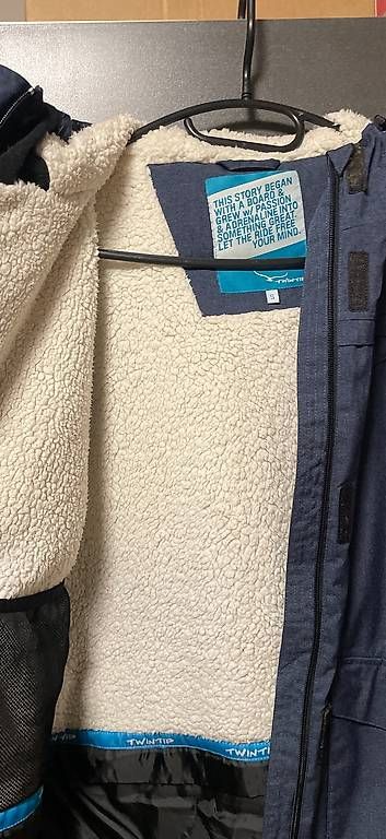 Vestes: Blaue Twintip Skijacke – D'occasion à Eschenbach SG par ang_bqf5 2
