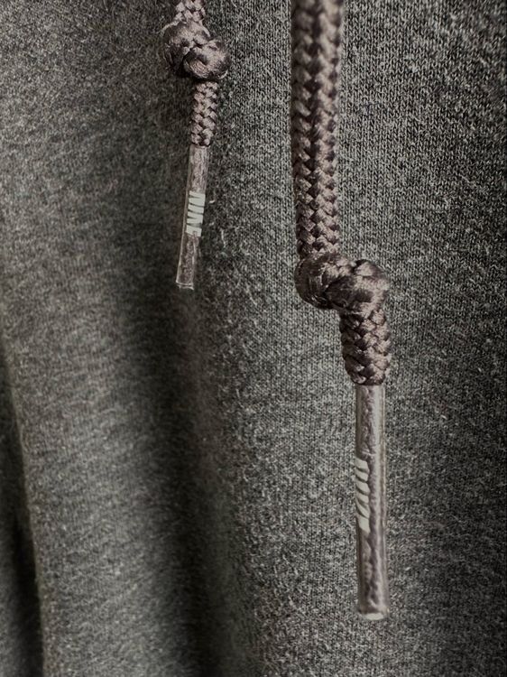 Nike Maglioni & Felpe: ARK REWORKS Crop Nike Hoodie – Usato da Eggiwil venduto da kariiina 2