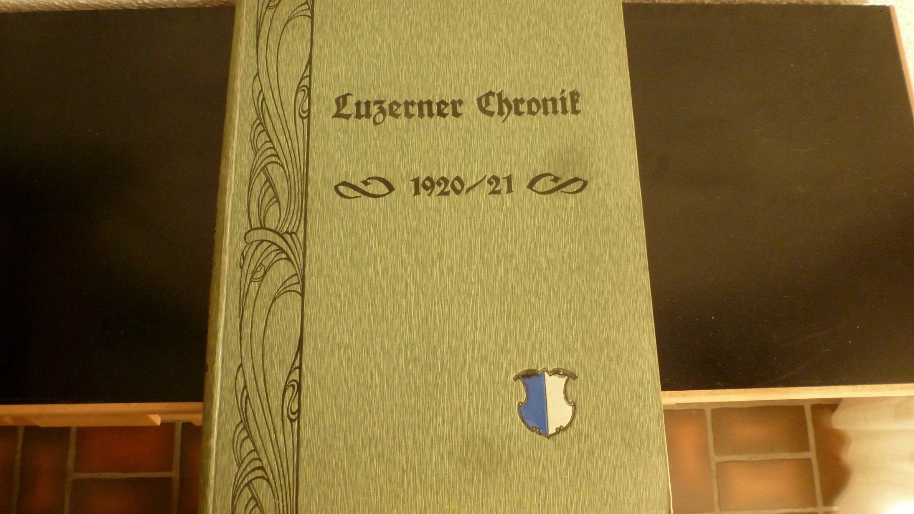 Libri: Luzerner Chronik (9Bände) – Usato da Sempach venduto da MBclk4.3 2
