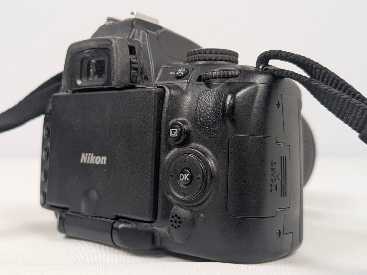 Nikon Fotocamera: Nikon D5000 Kamera – Usato da Wettingen venduto da Wendemarket