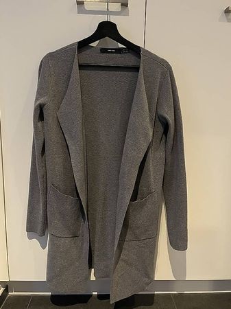 Graues Vero Moda Strickjäcken, Grösse XS, ungetragen