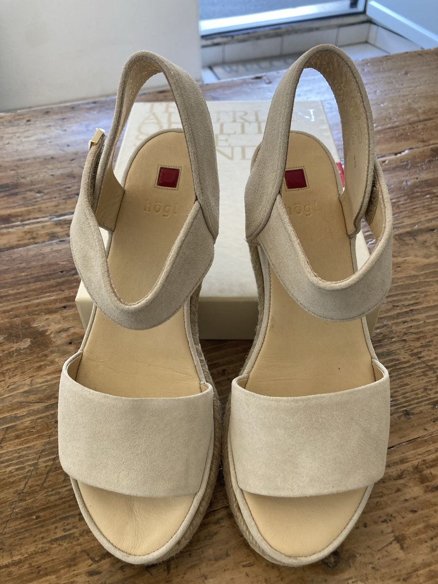 Högl Scarpe da donna: Högl Sandalen Keilabsatz Gr. 37.5 – Usato da Thalwil venduto da helvetaki 1