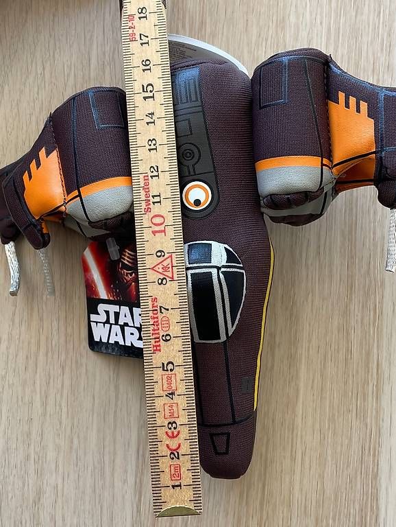 Giocattoli: X-wing  de Star Wars, en peluche neuf. – Usato da Courtelary venduto da OnTheRoad79 2