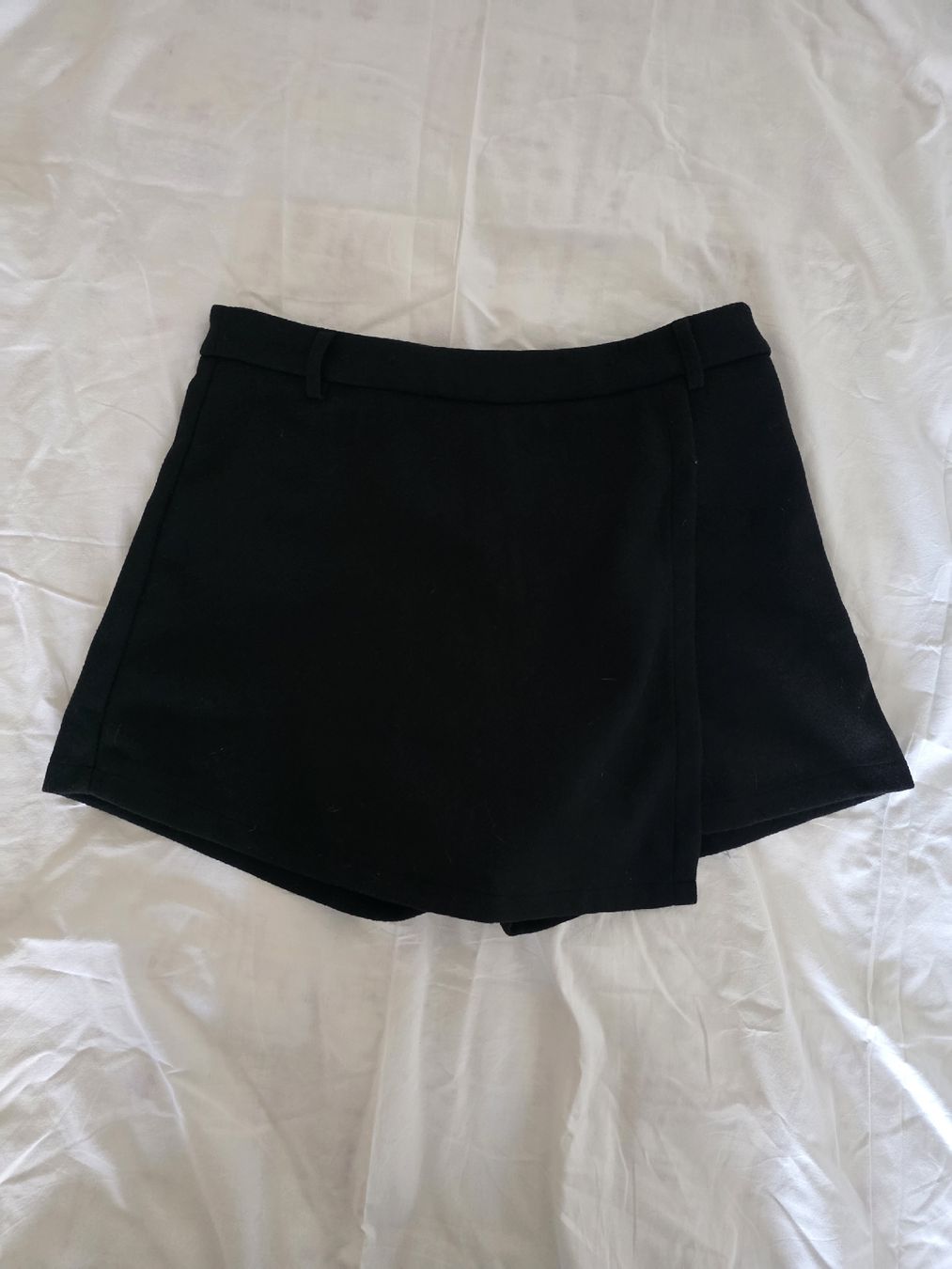 Gonne: jupe et short – Usato da Forel (Lavaux) venduto da jon_565n