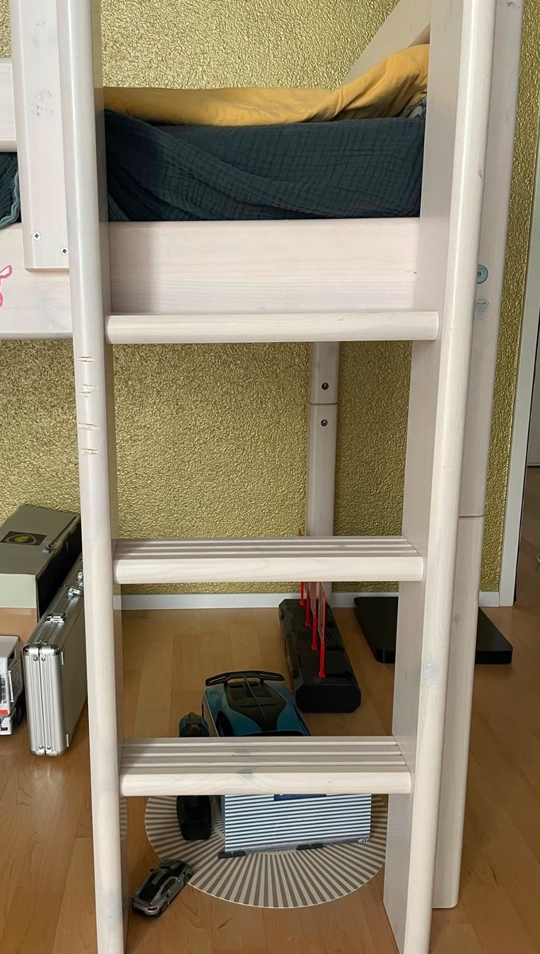 Micasa Lits: *** Kinderbett Flexa CLASSIC Halbhochbett ab 1 Fr. *** – D'occasion à Hüntwangen par plasma99 2