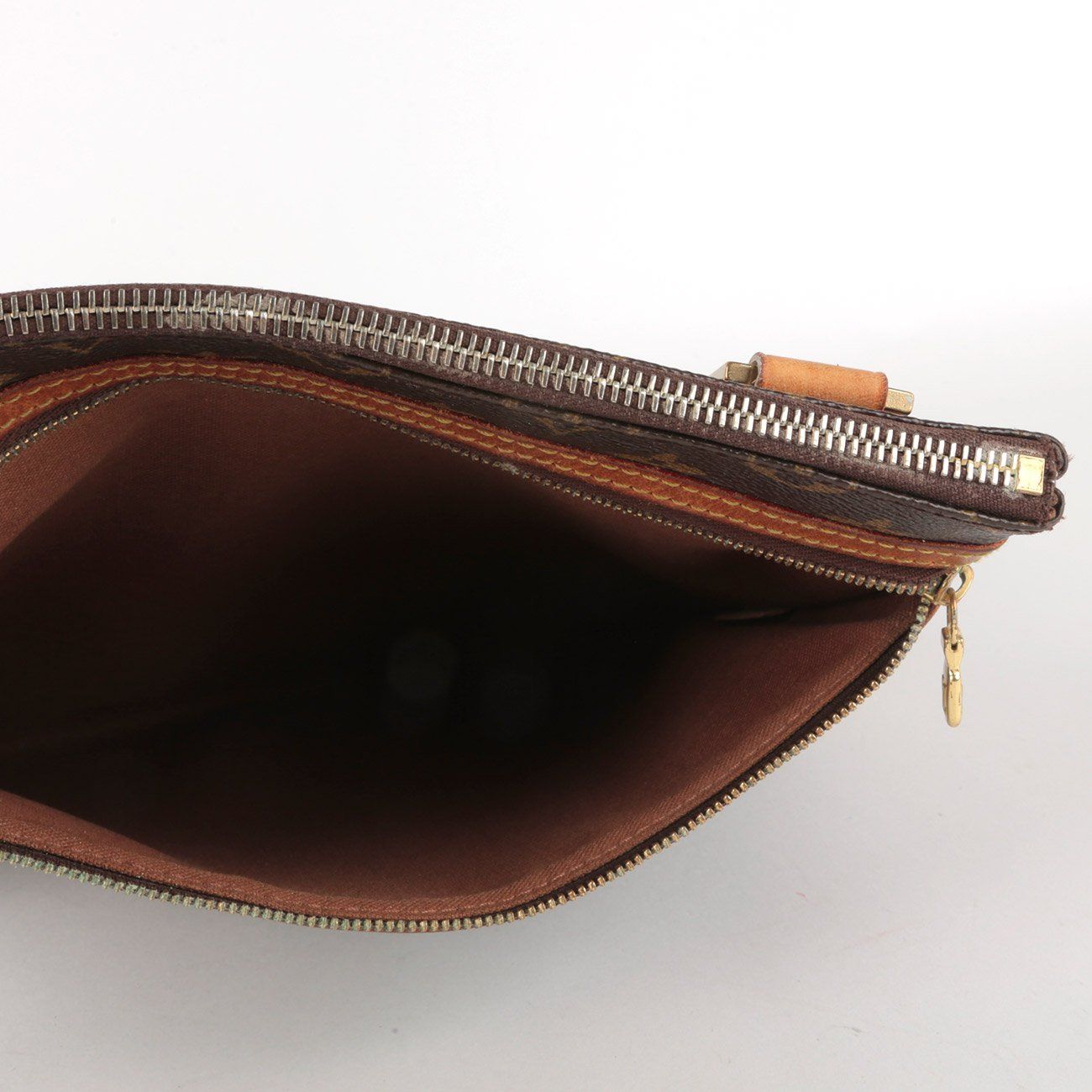 Louis Vuitton Borse: Sac Bosphore en toile monogram Louis Vuitton – Usato da Delémont venduto da Le38.shop 6