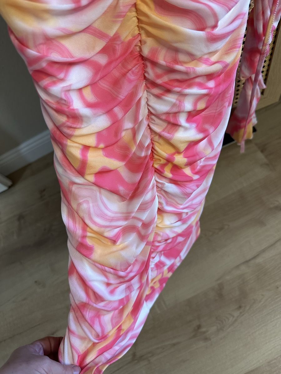 Kleider: Kleid Gr M  – Gebraucht aus Volketswil von Sina008 1