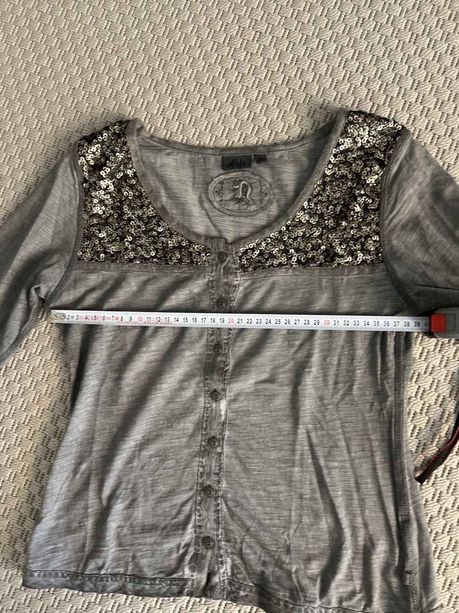 Nile Jacken: Langarmshirt mit Pailleten, Nile, XS – Gebraucht aus Solothurn von Bobesch08 5