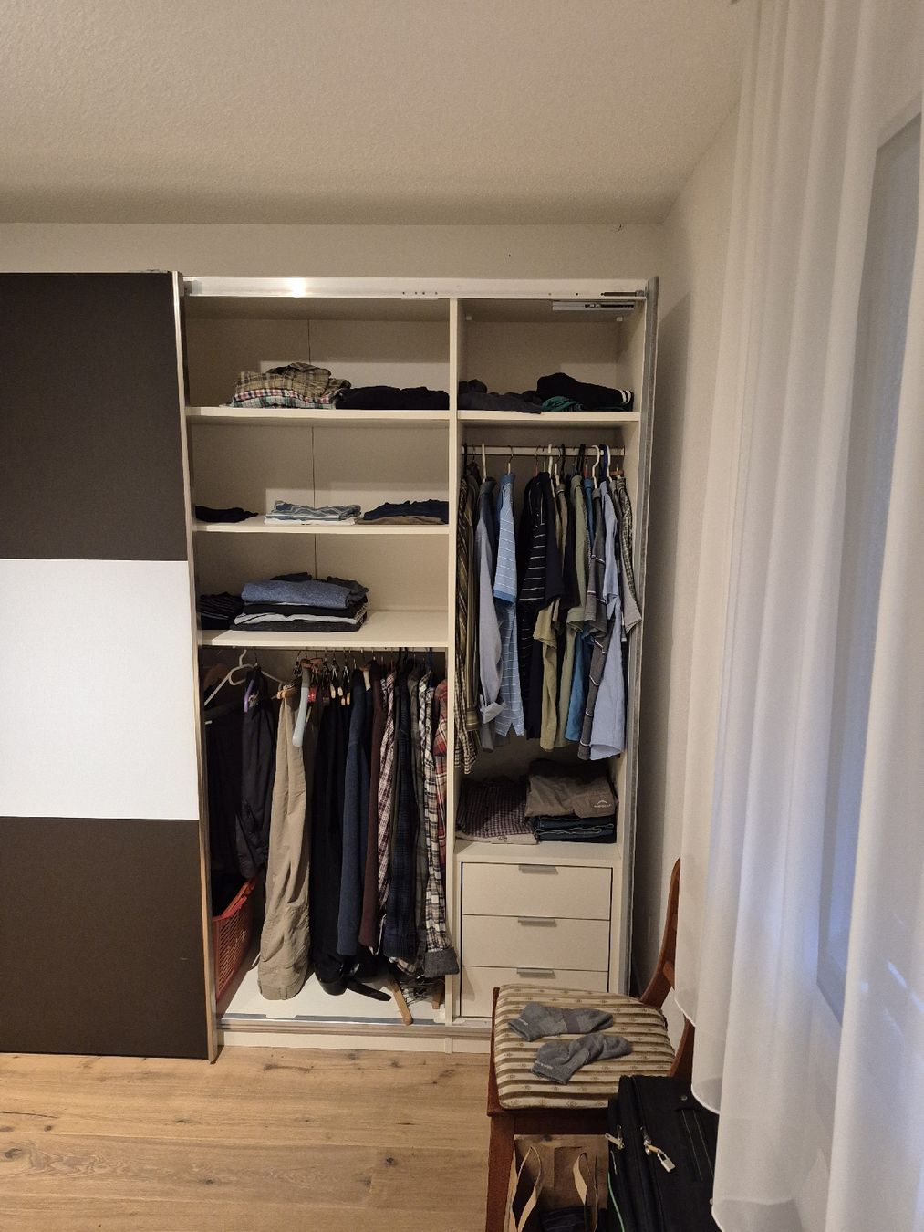 Schränke: Schlafzimmerschrank – Gebraucht aus Oftringen von Suti5 1