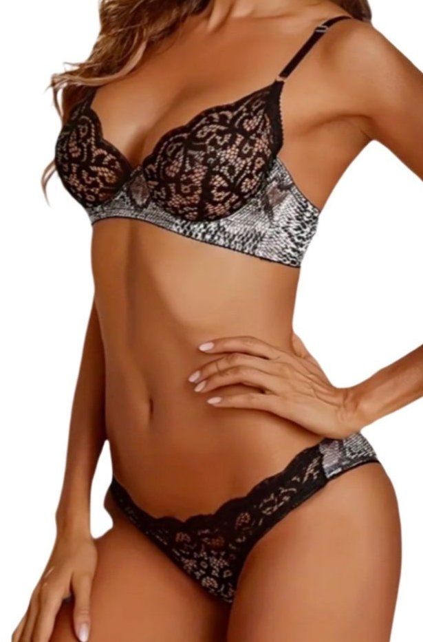 Altra biancheria intima: BH Set – Nuovo (secondo la descrizione) da Selkingen venduto da desnudaxi