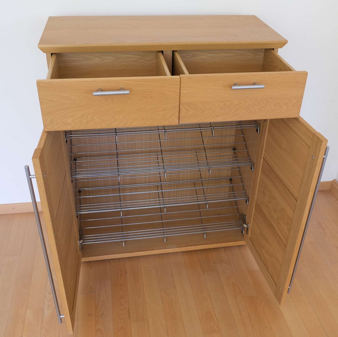 Cassettiere: Schuhschrank Holz mit 2 Schubladen – Usato da Stäfa venduto da cka_5r5z 3