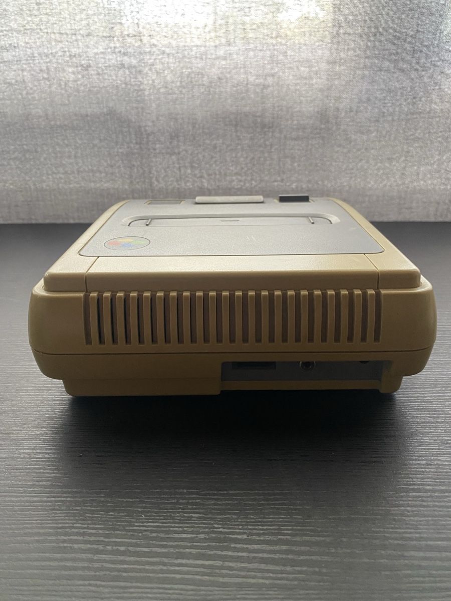 Nintendo Console: 🎮 Super Nintendo SNES Konsole getestet + Kabel + Controller – Usato da Kirchberg BE venduto da swiss_slab 2