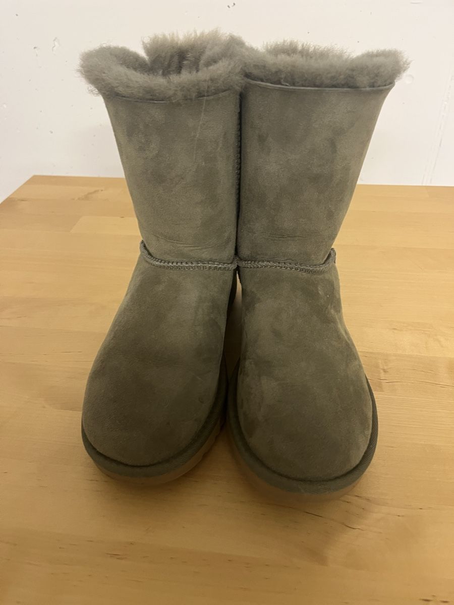 Ugg Damenschuhe: Ugg – Neu (gemäss Beschreibung) aus Brugg AG von Ljubinka0410 1