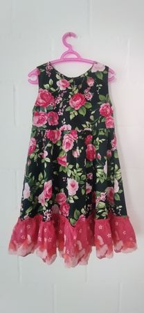 Sommerliches Blumenkleid, Grösse 110-116, festlich & süss🌸