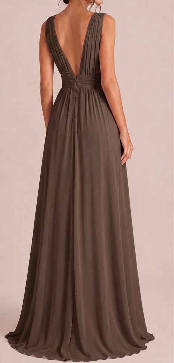 Kleider: Abendkleid braun – Neu und originalverpackt aus Blatten b. Naters von ali_85cz 1