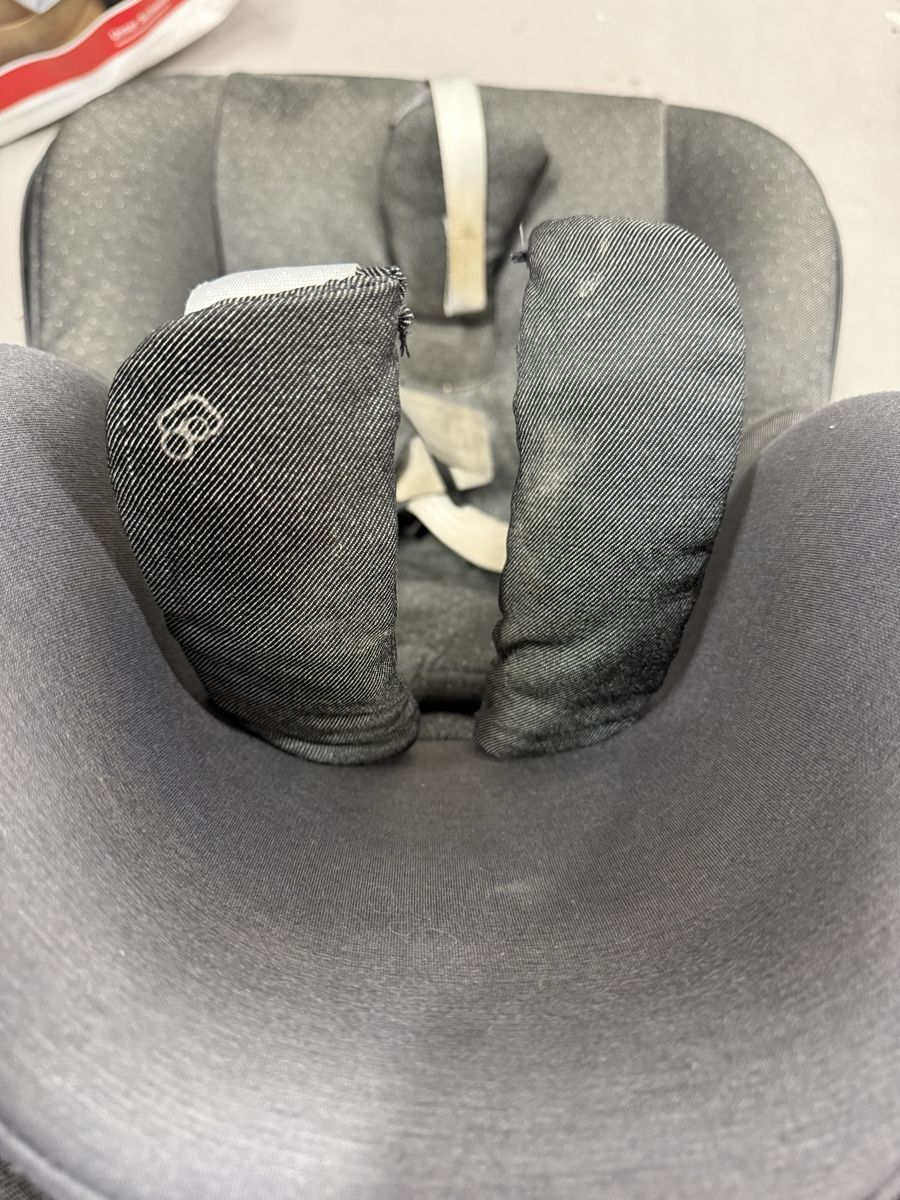 Auto-Kindersitze: Maxi-Cosi 2way Pearl Kindersitz – Gebraucht aus Rickenbach b. Wil von Keks42 4