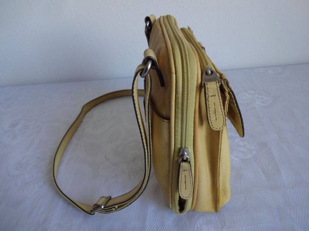 Fossil Taschen für Damen: " FOSSIL "" Umhängetasche – Gebraucht aus Frauenfeld von Jahy 1